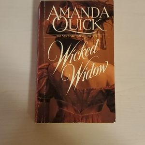 Wicked Widow by Amanda Quick
